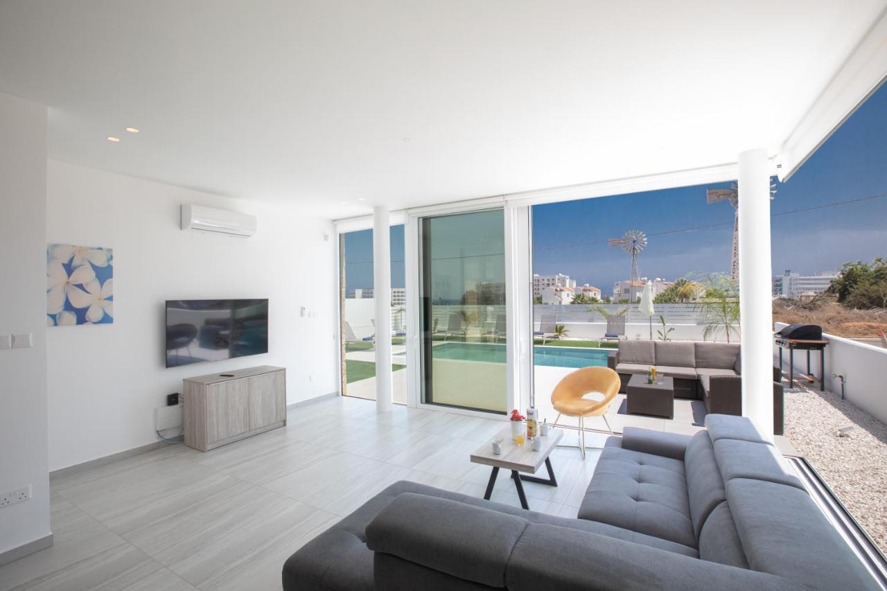 Relax At Your Brand-new Seaview Villa, Protaras-centre&beachside Villa Protaras